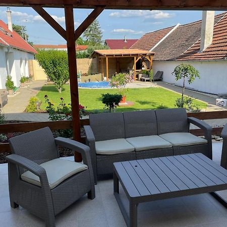 Apartmany U Palavy Pritluky Екстер'єр фото