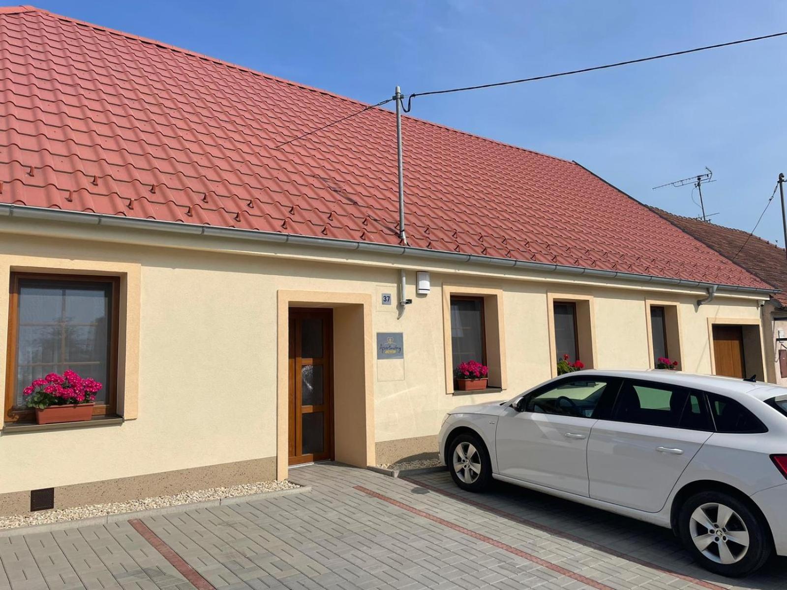 Apartmany U Palavy Pritluky Екстер'єр фото